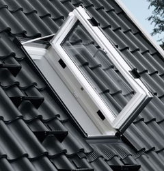 Velux_GXL_FK06_2066_Energie_Plus_Dachausstieg_mit_Tuerfunktion_66_x_118_cm_004011001012005_1.JPEG